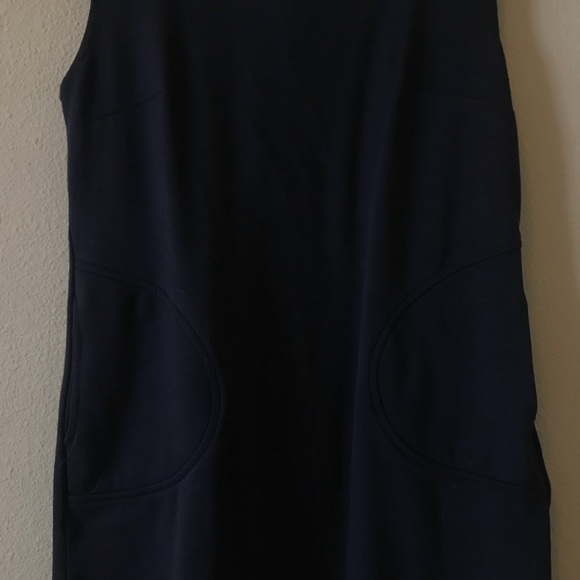 navy banana republic dress with pockets - Picture 2 of 3